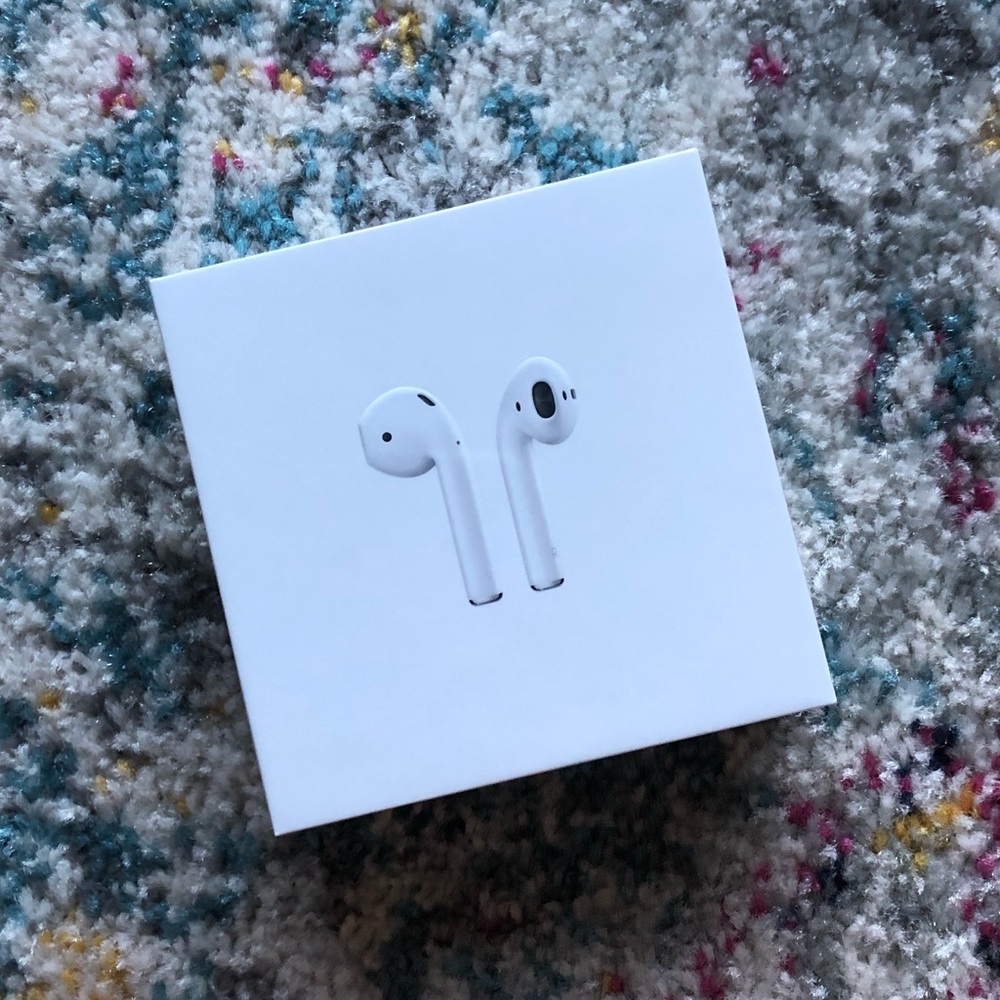 New & sealed Apple AirPods